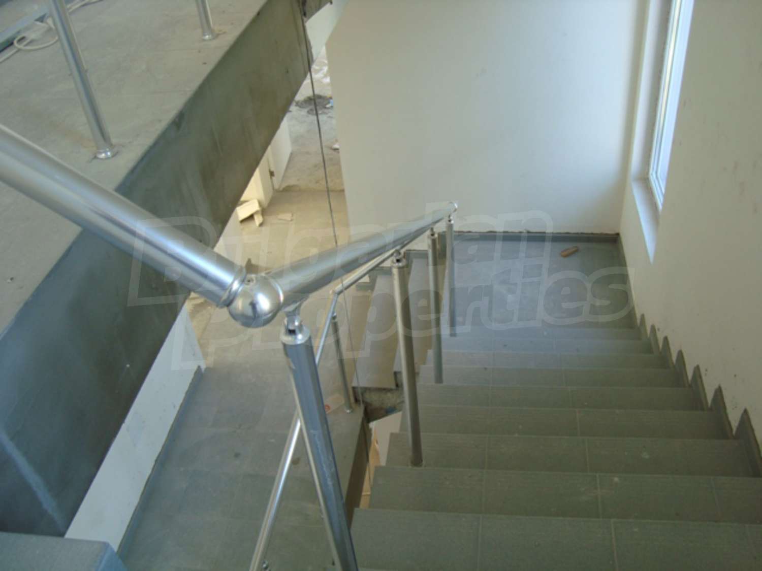 Gallery Picture 4