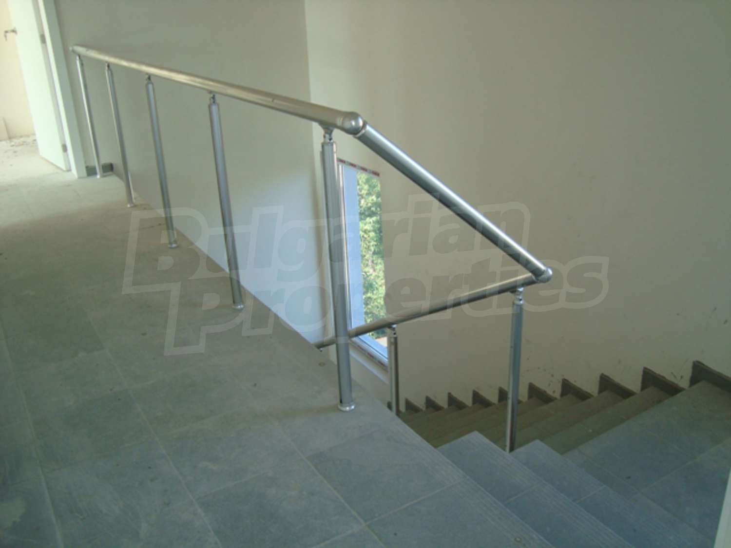 Gallery Picture 5