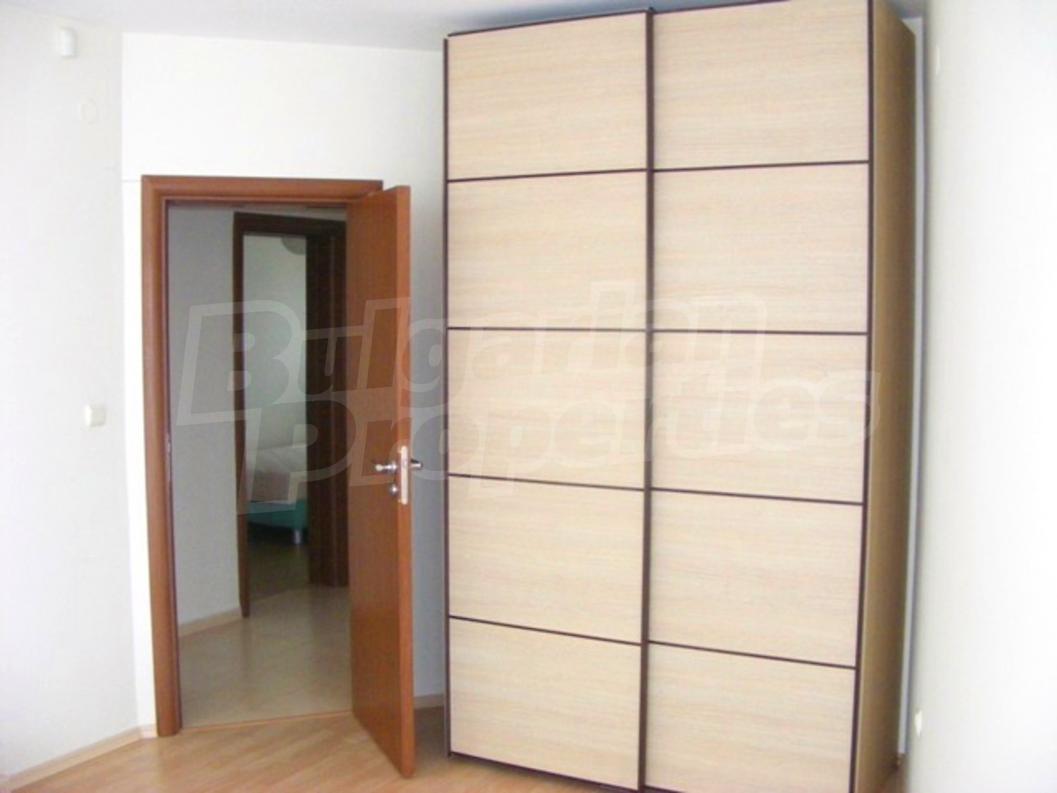 Gallery Picture 11