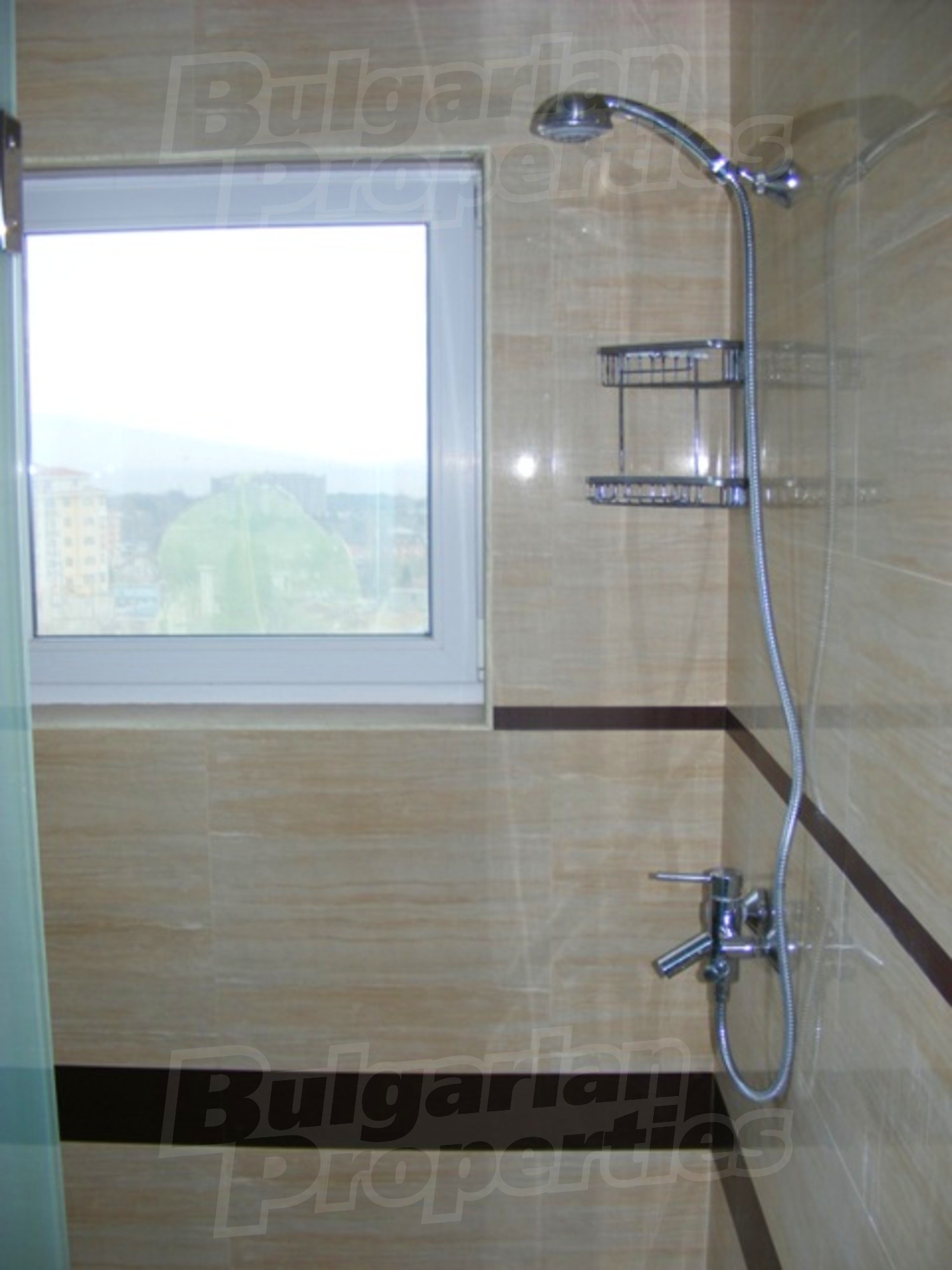 Gallery Picture 16