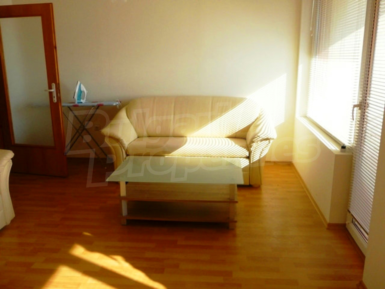 Gallery Picture 10