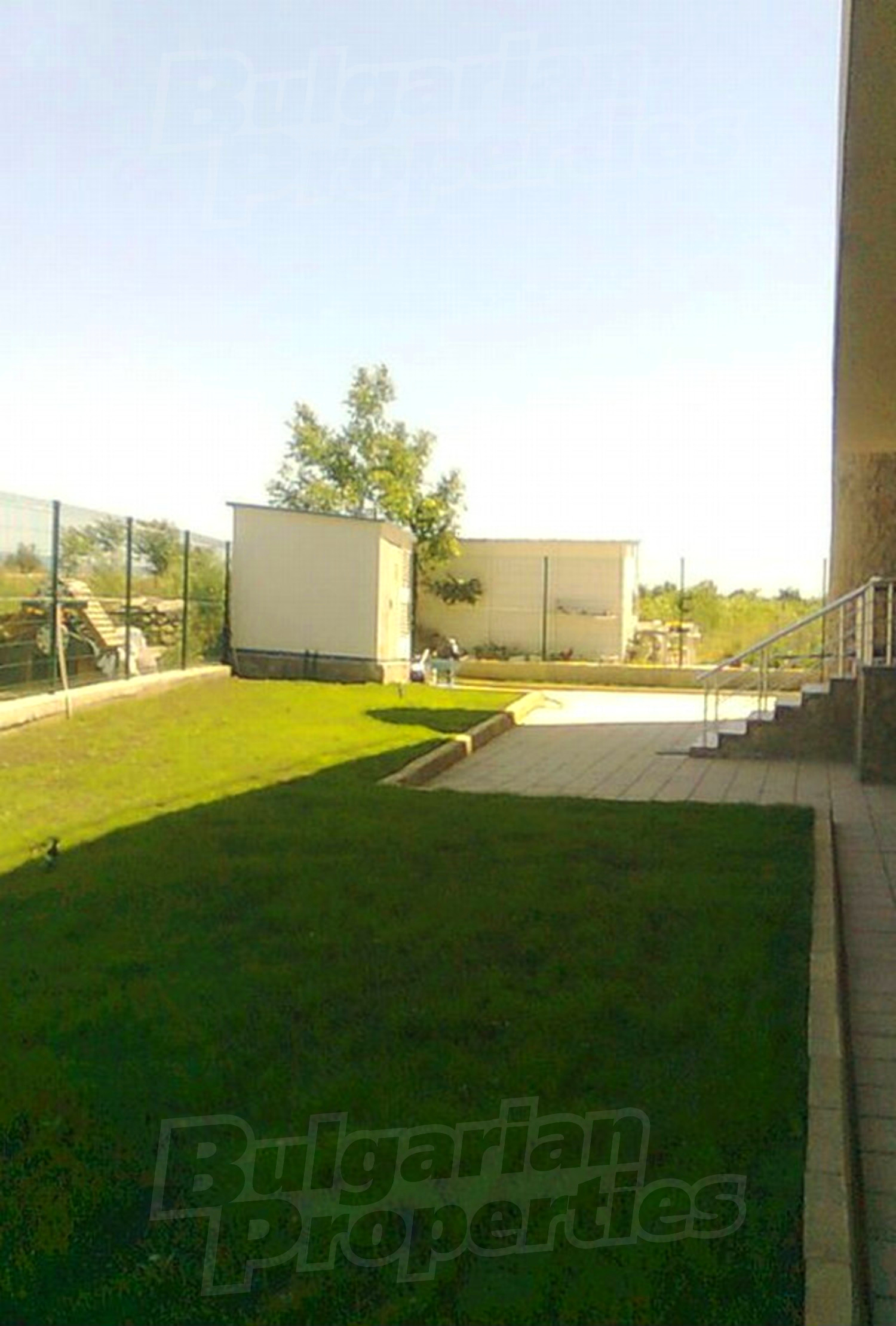 Gallery Picture 16