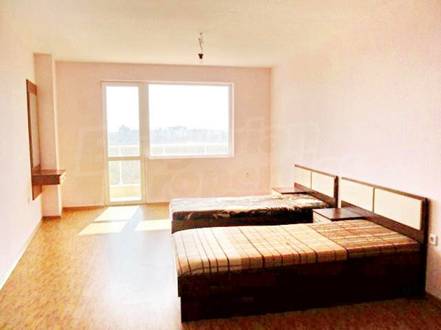 Gallery Picture 48