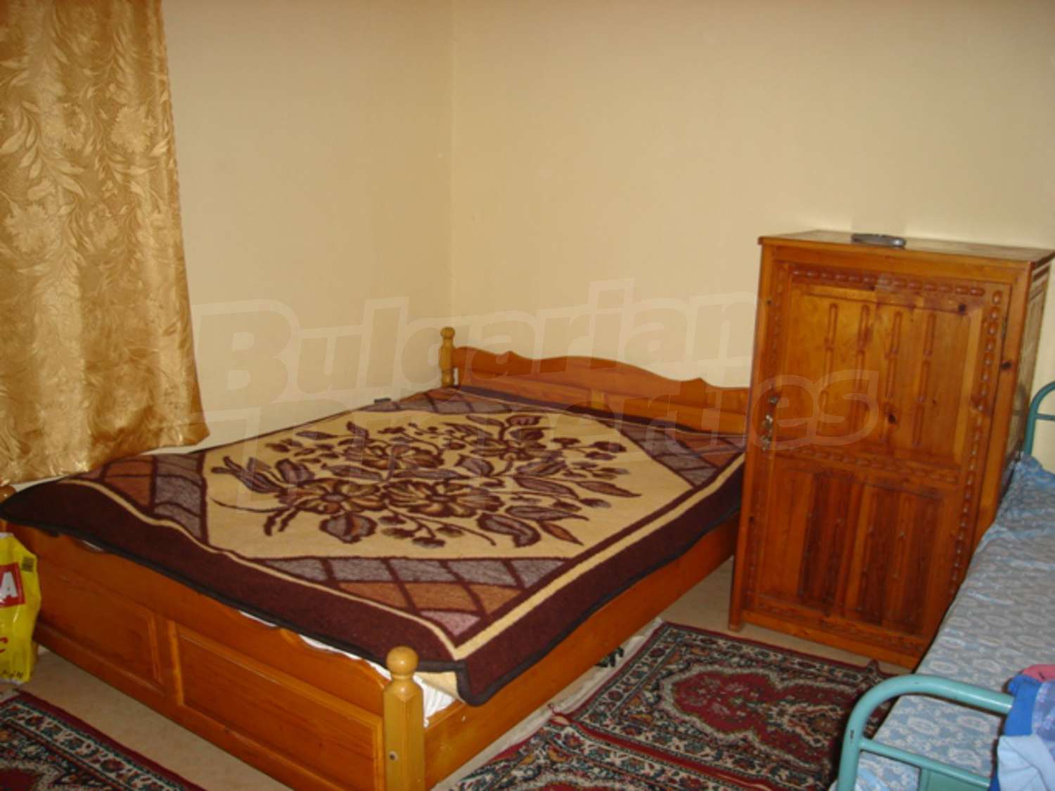 Gallery Picture 12