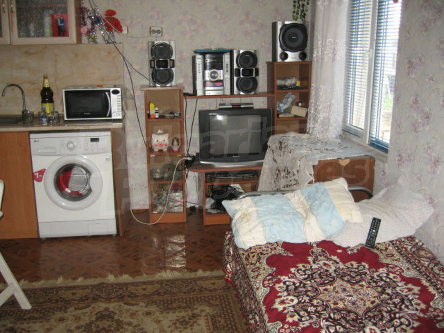 Gallery Picture 17