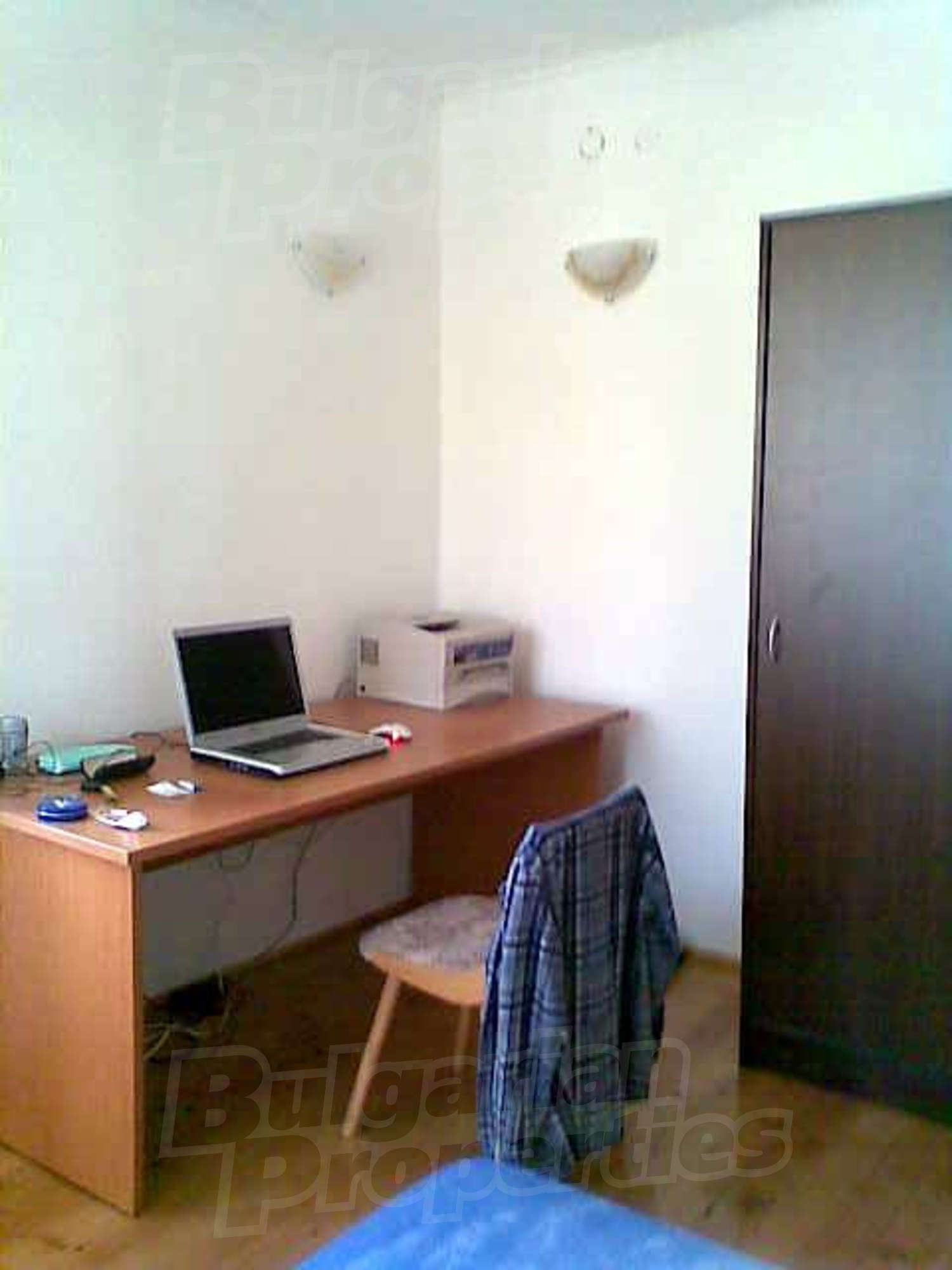 Gallery Picture 24
