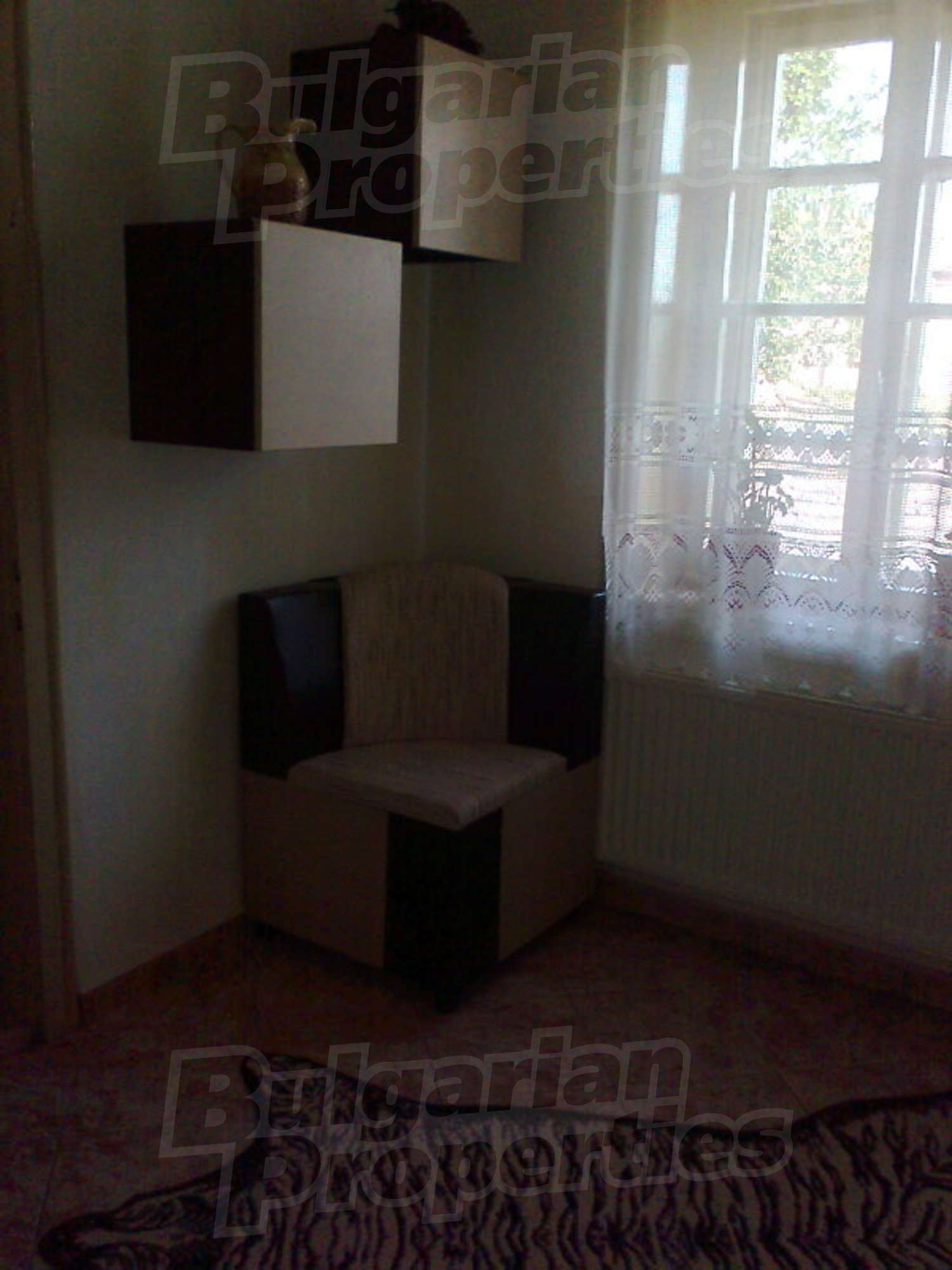 Gallery Picture 28