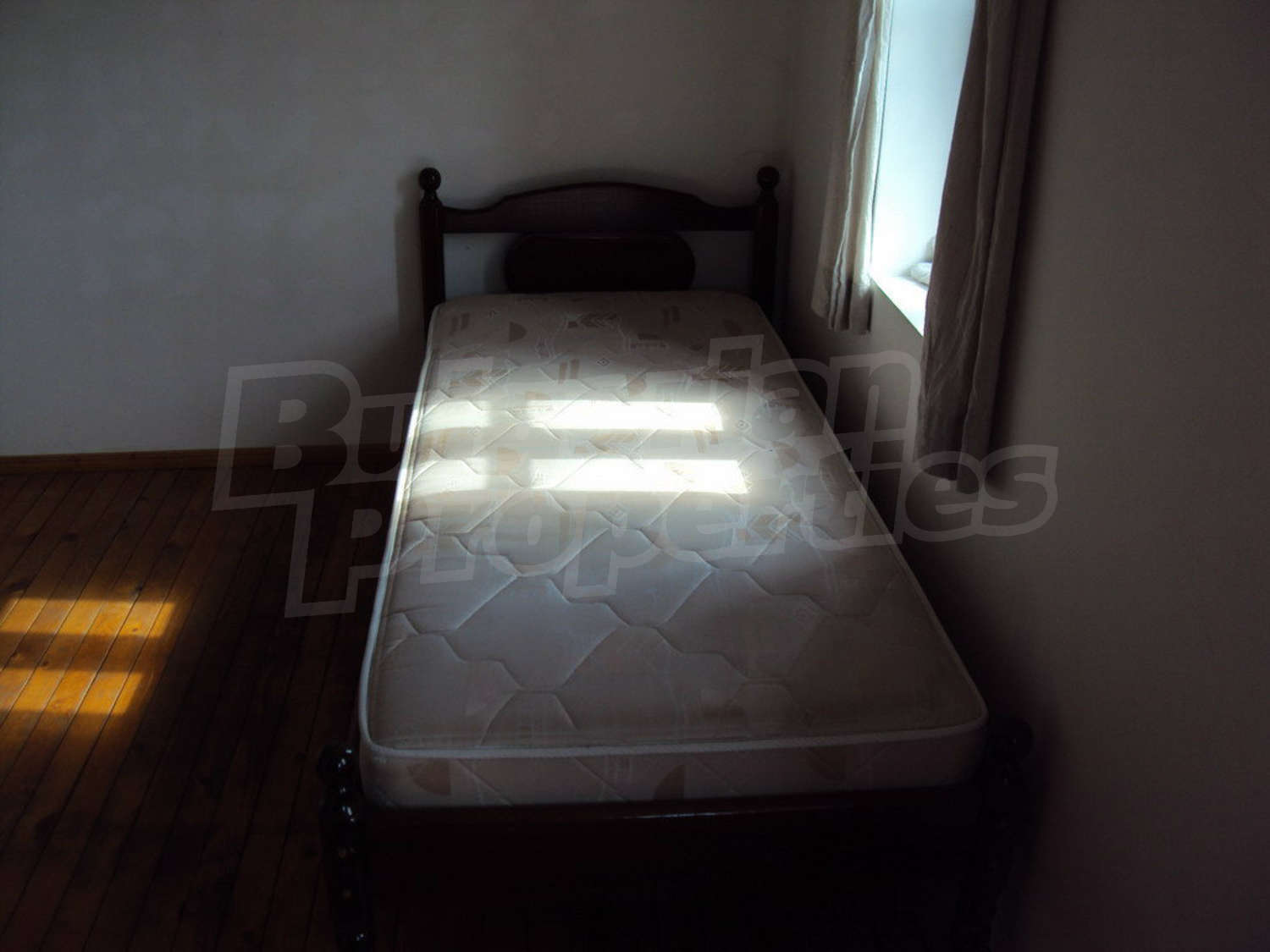 Gallery Picture 30