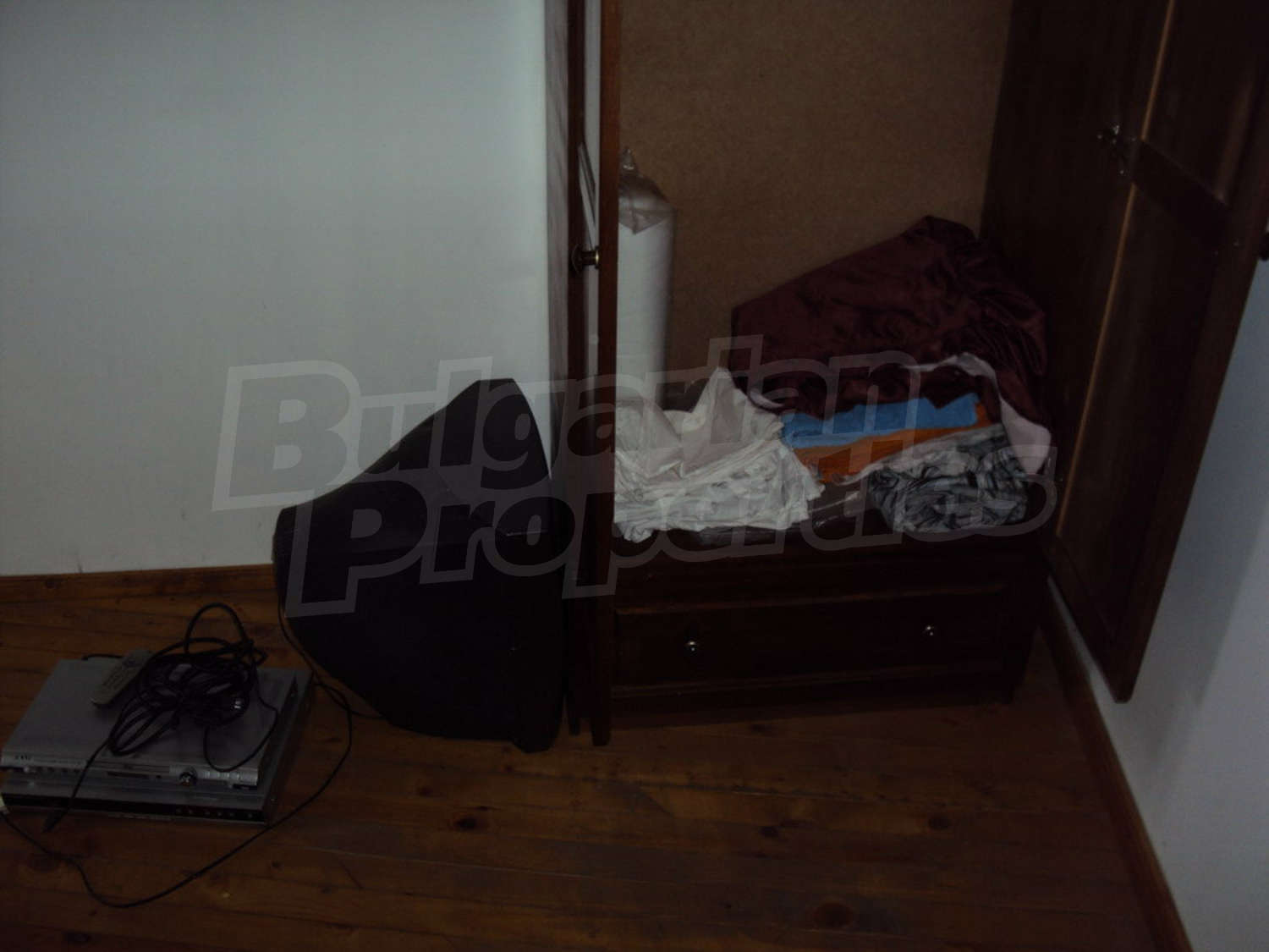 Gallery Picture 34