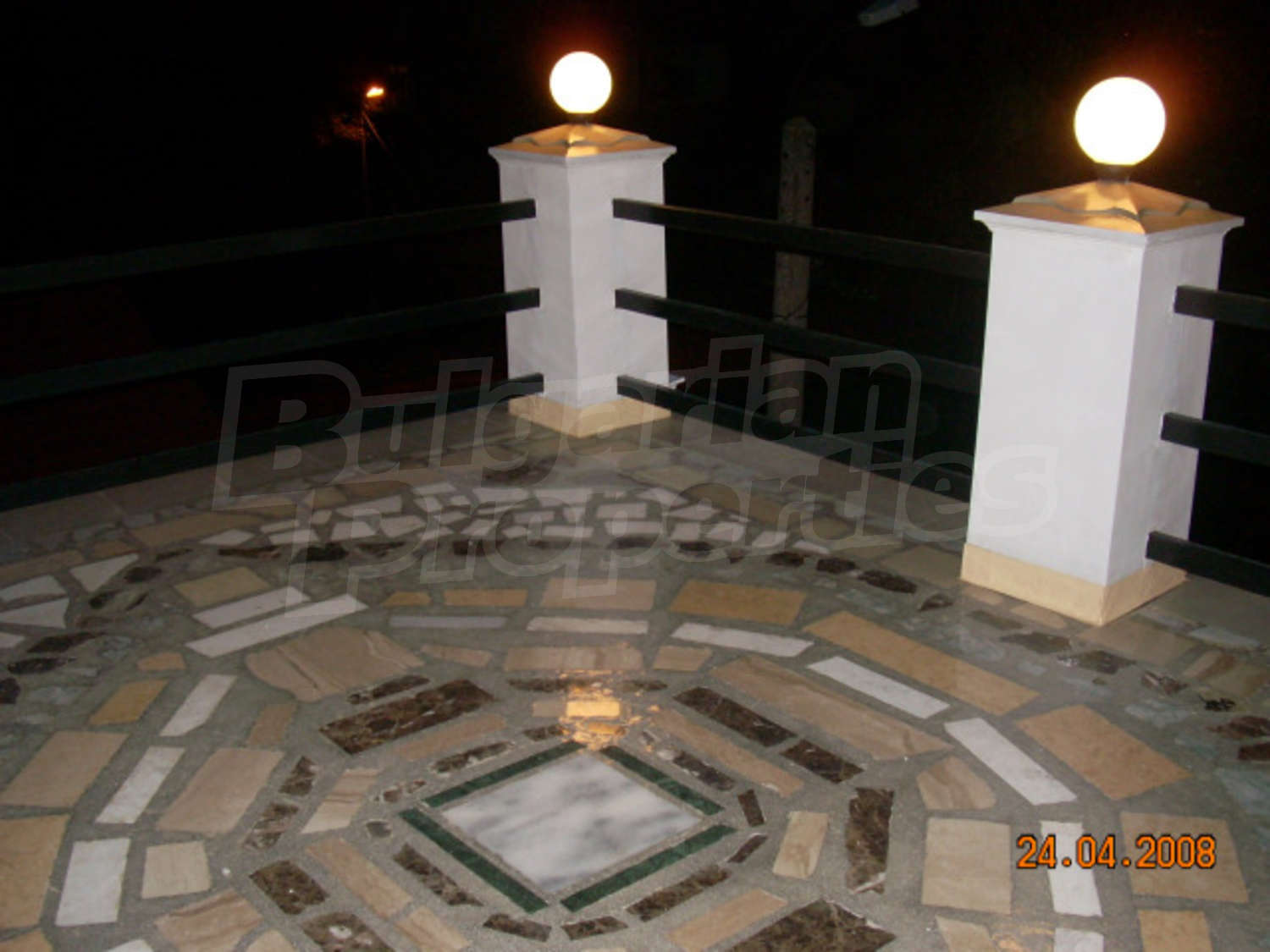 Gallery Picture 15