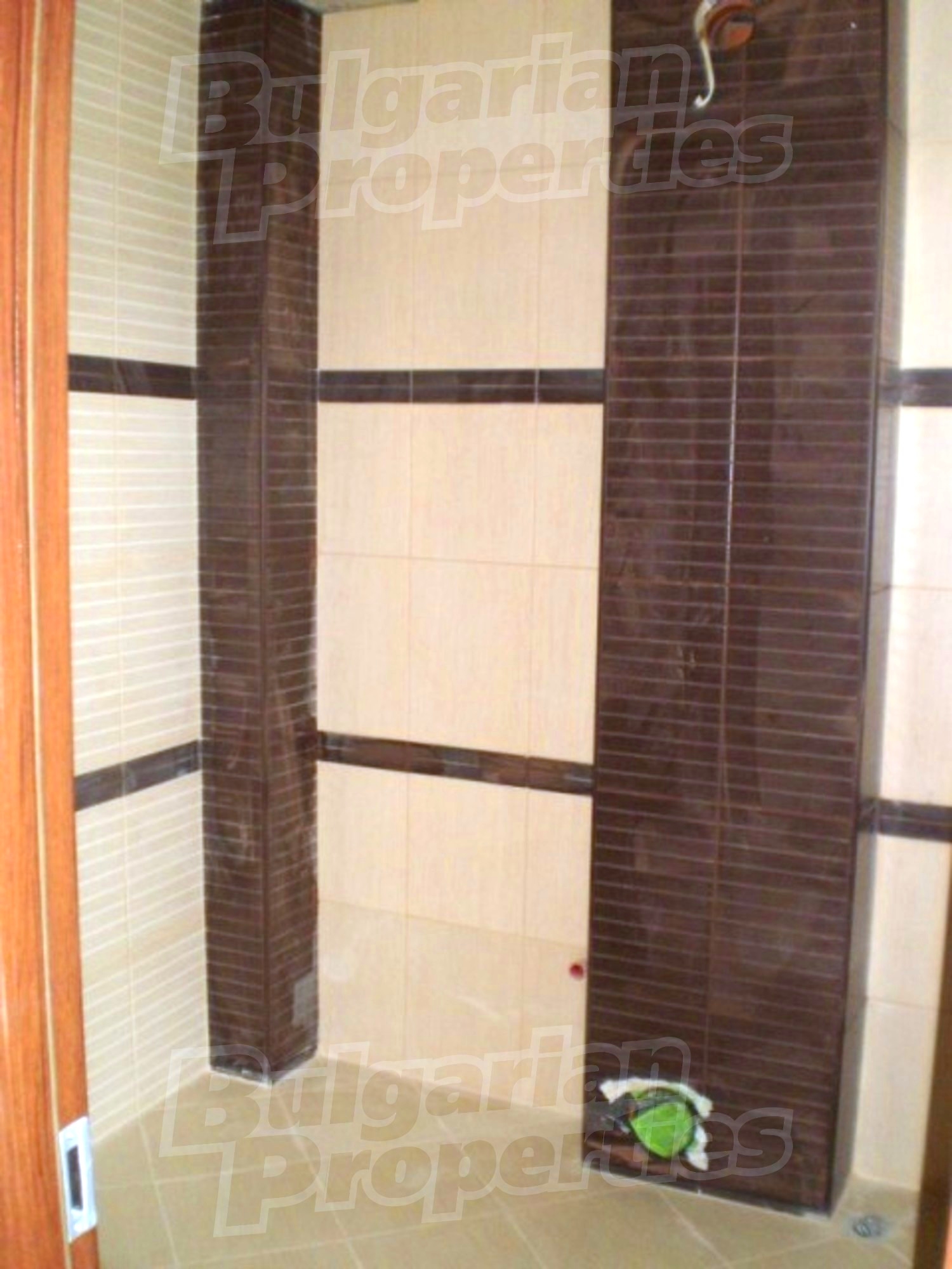 Gallery Picture 10