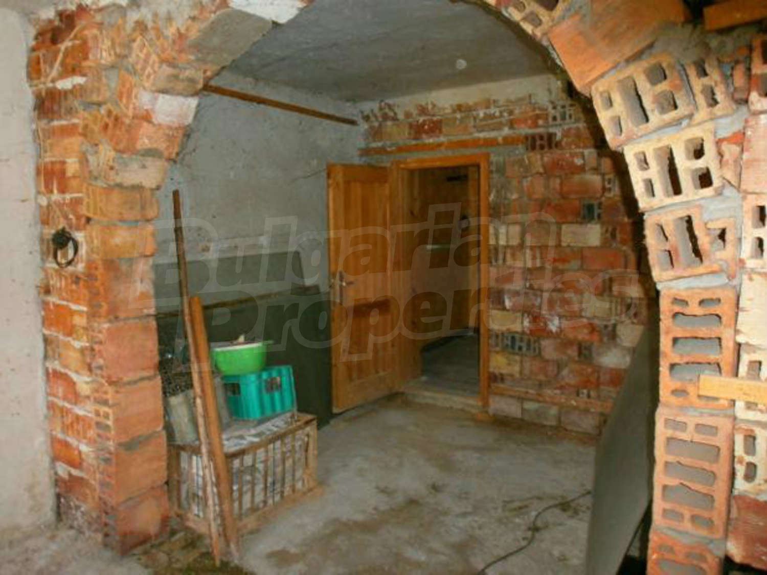 Gallery Picture 9