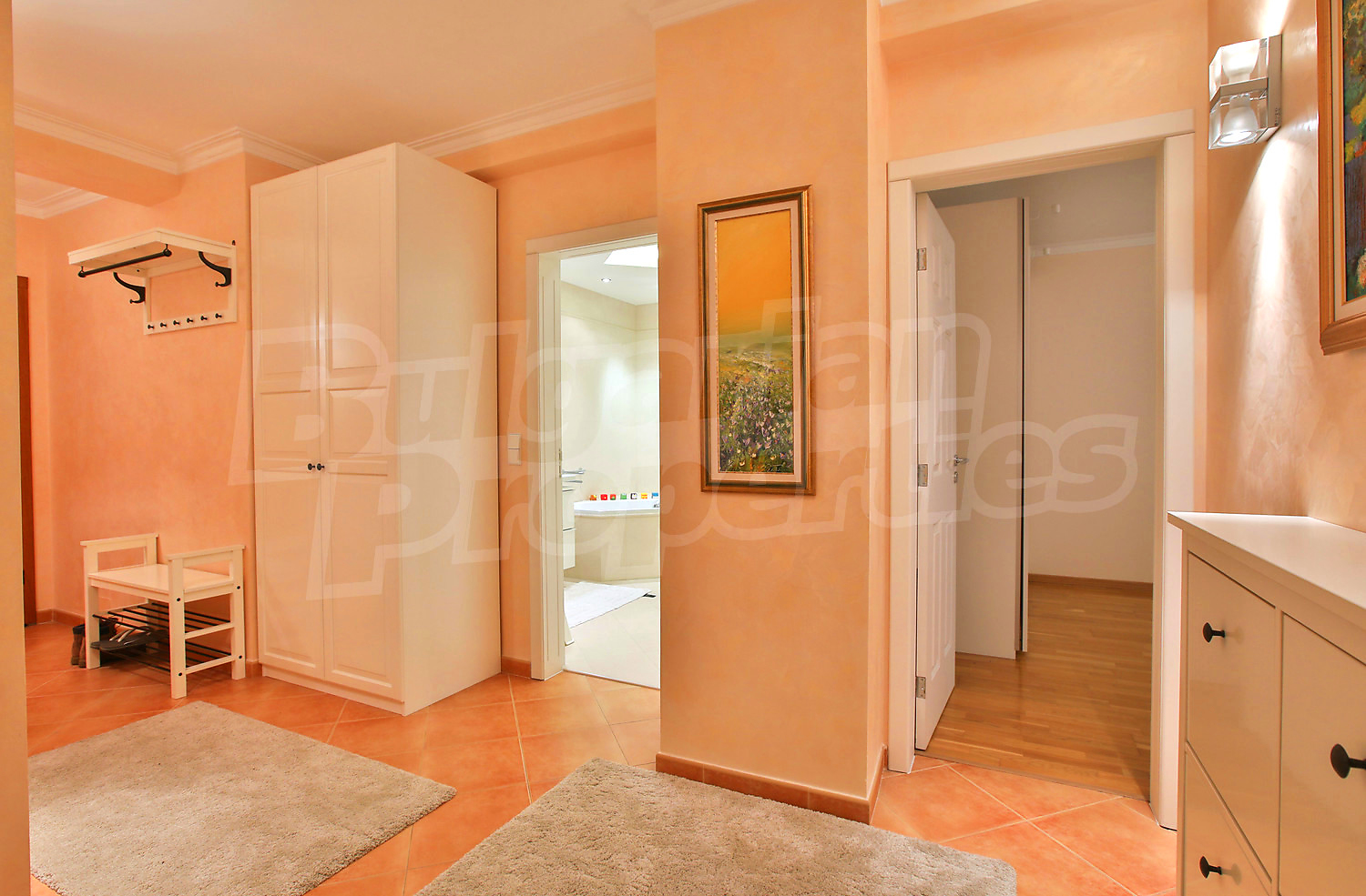 Gallery Picture 13