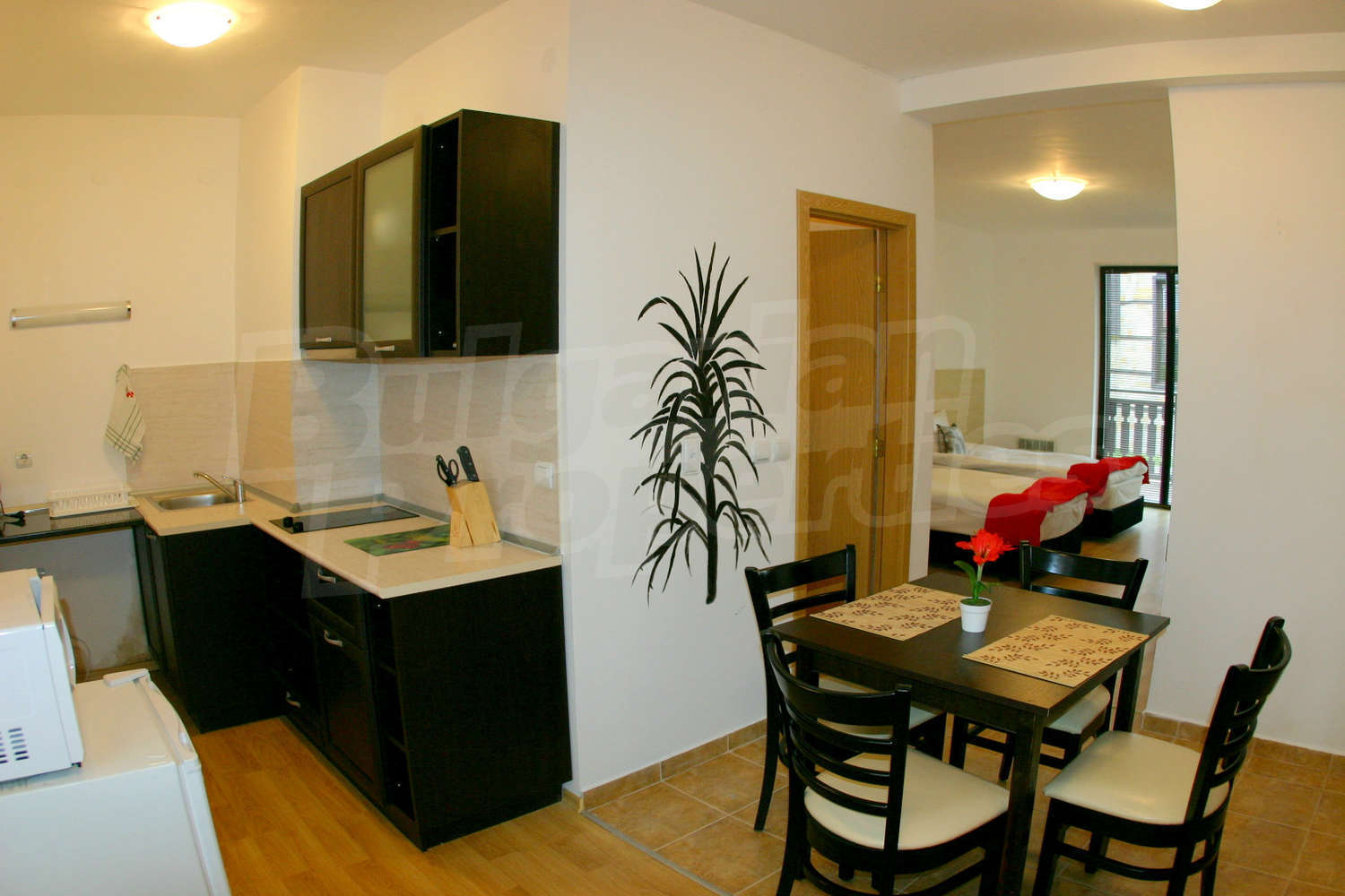 Gallery Picture 2