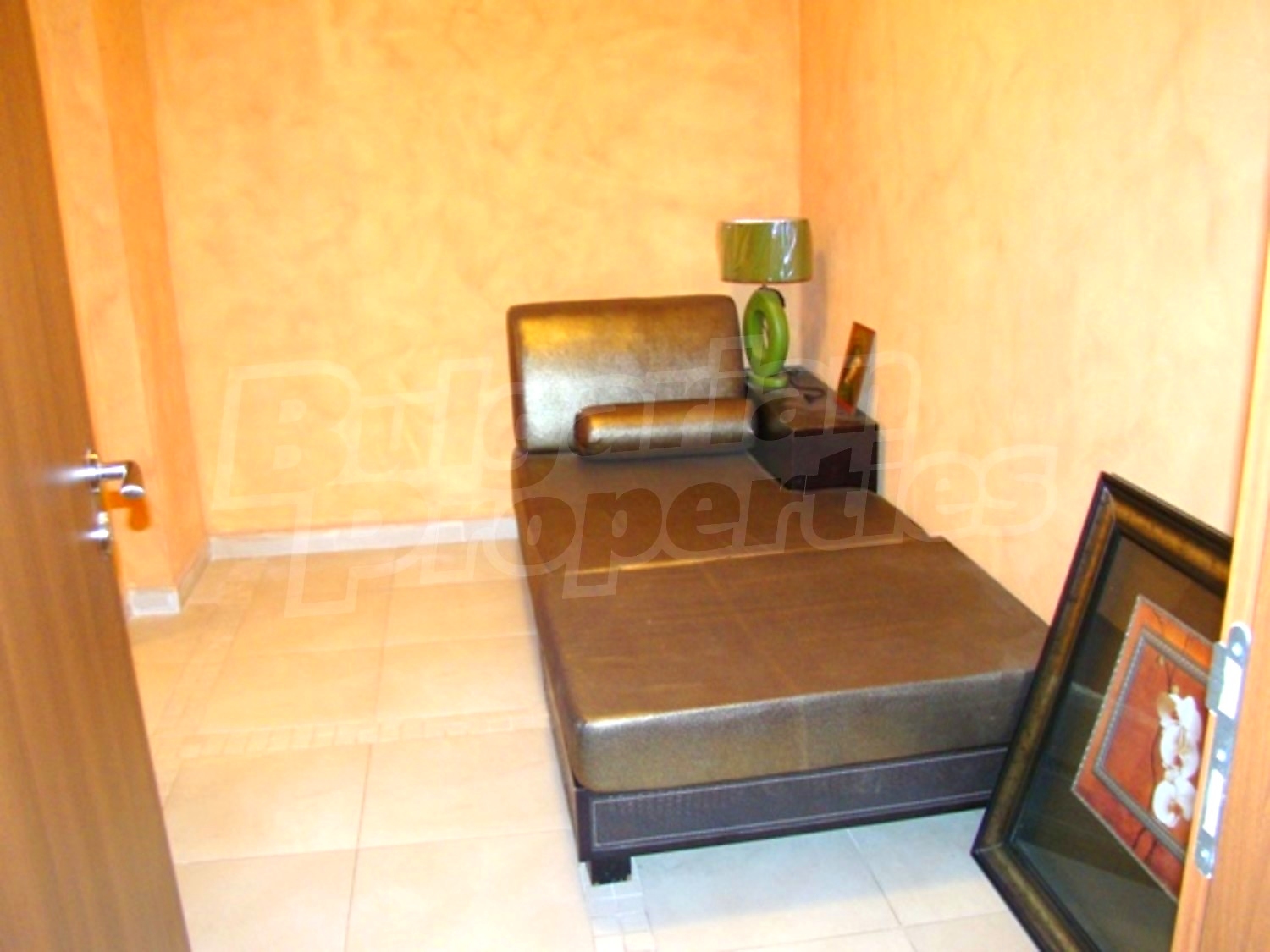 Gallery Picture 12