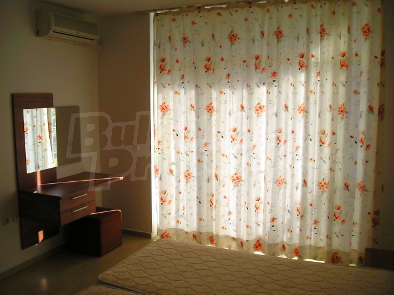 Gallery Picture 21