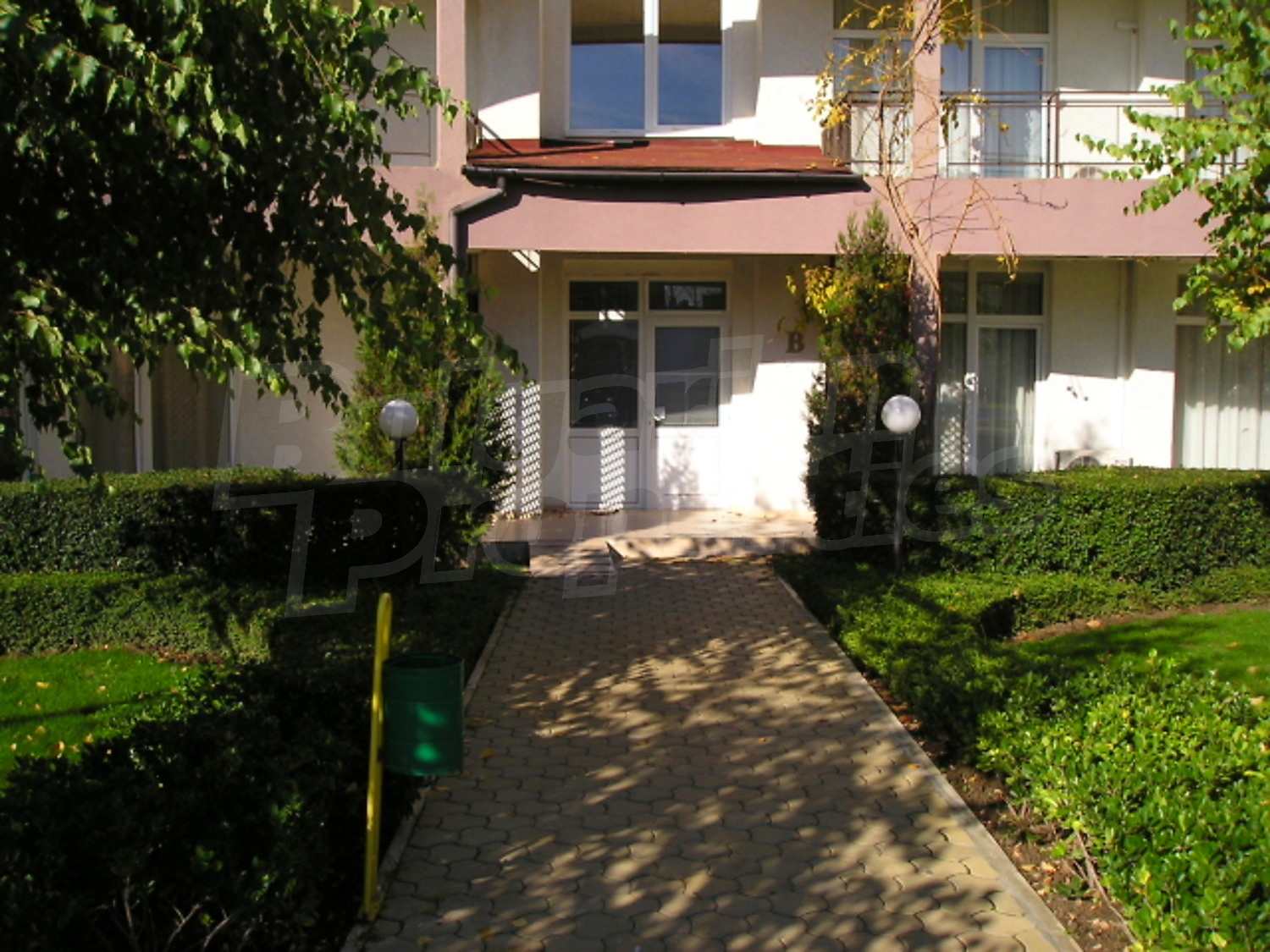 Gallery Picture 8