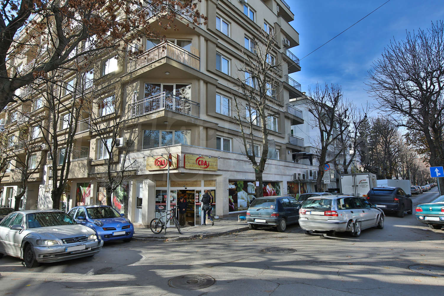 Тристаен апартамент в гр. София, кв."Лозенец", Кораб планина ...