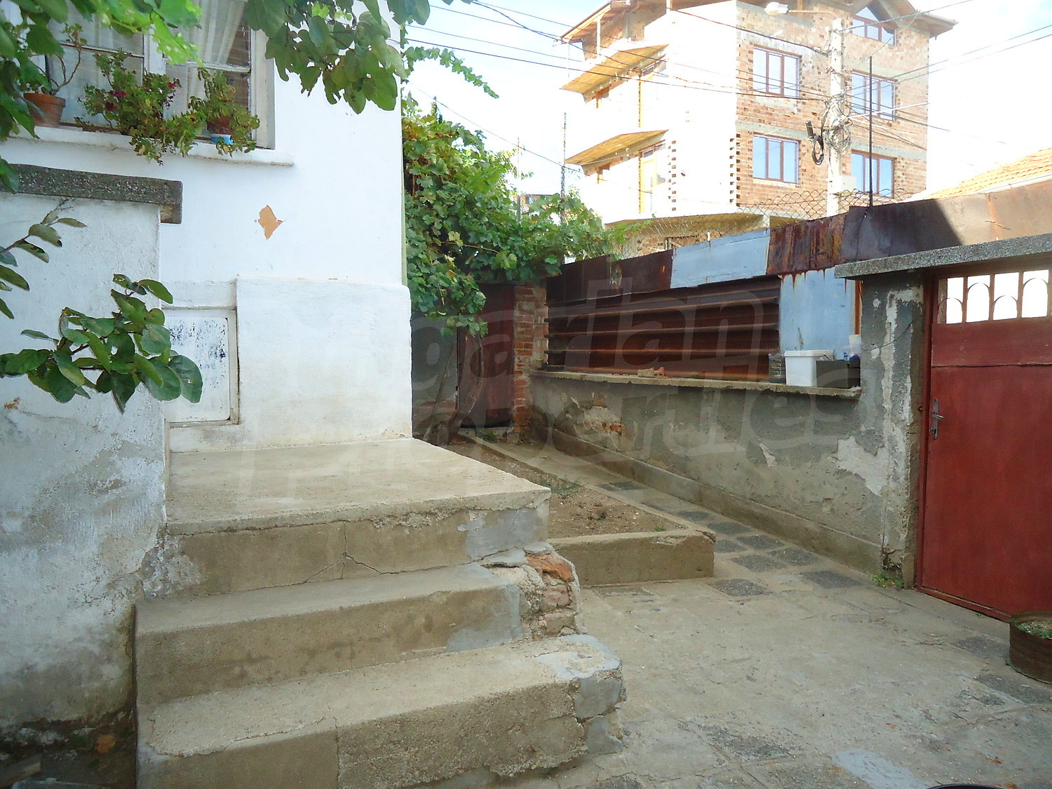 Gallery Picture 11