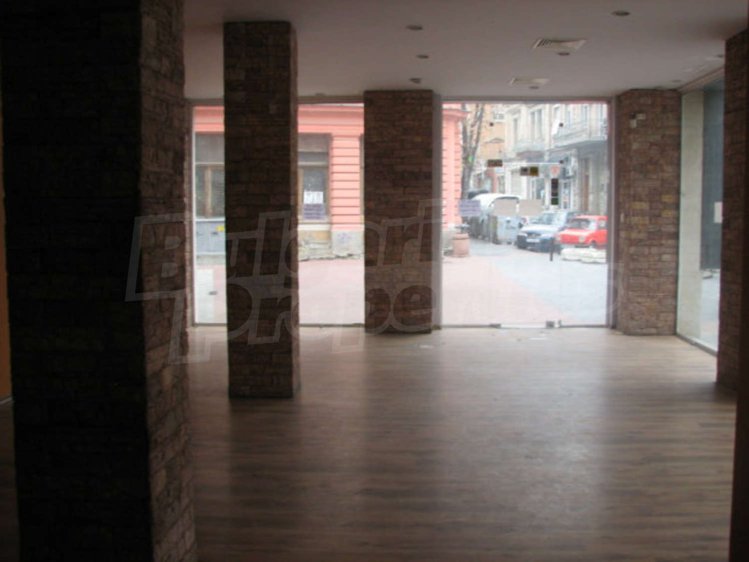 Gallery Picture 11