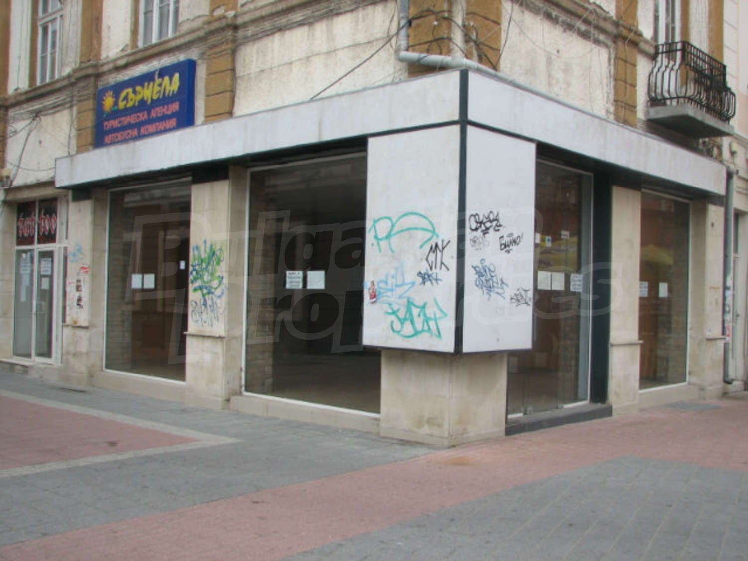 Gallery Picture 2