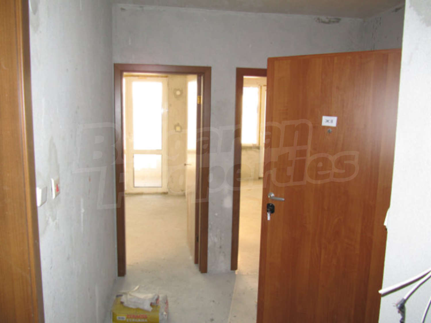Gallery Picture 9