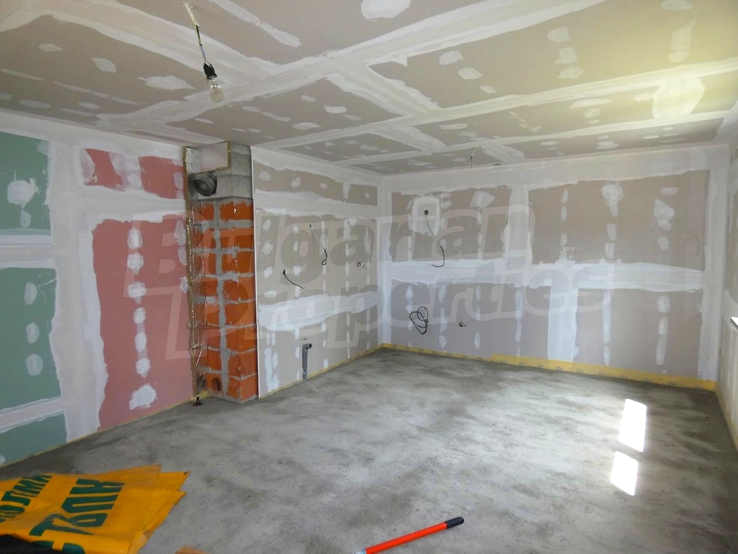Gallery Picture 10