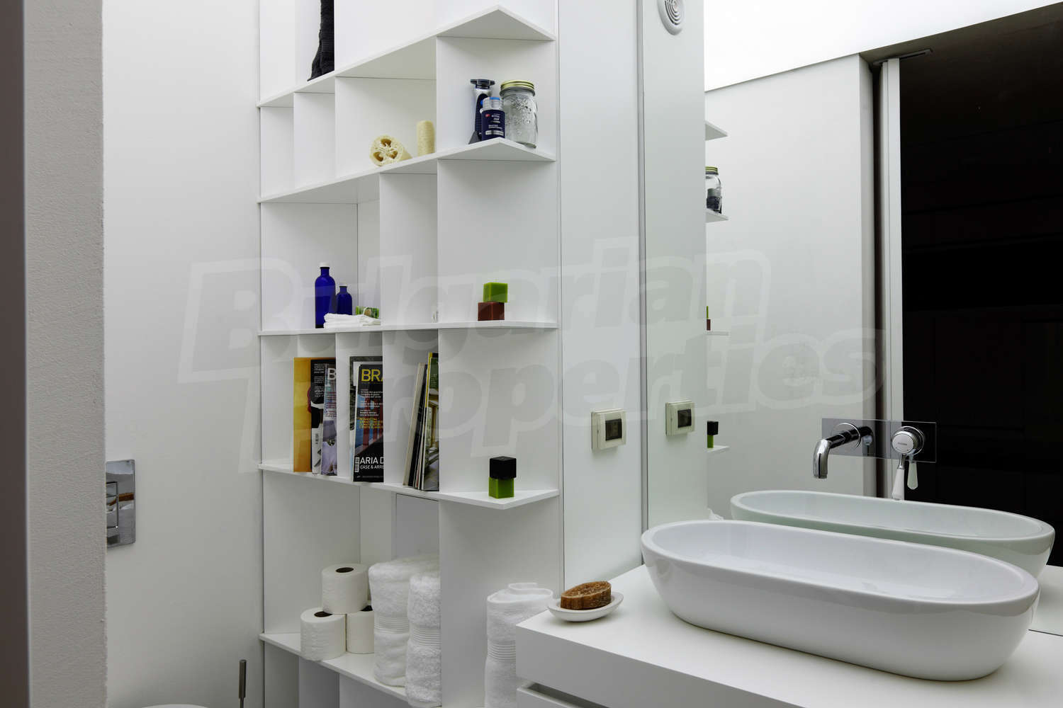 Gallery Picture 24