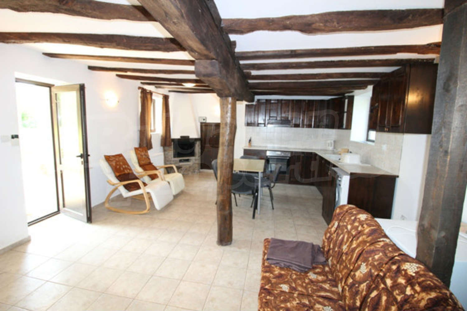 Gallery Picture 37