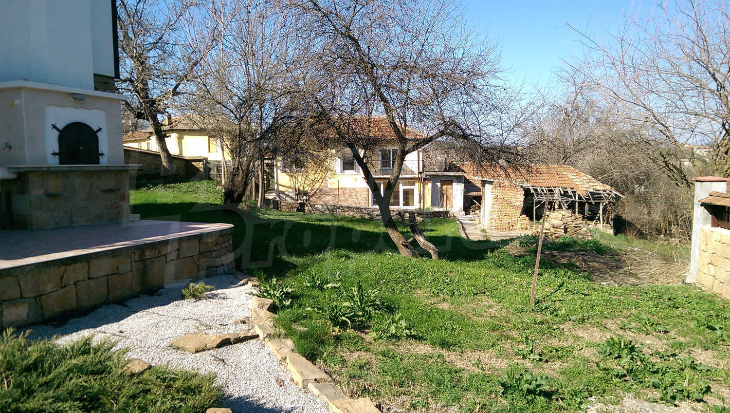 House for sale near Lyaskovets, Bulgaria. Renovated and fully furnished ...