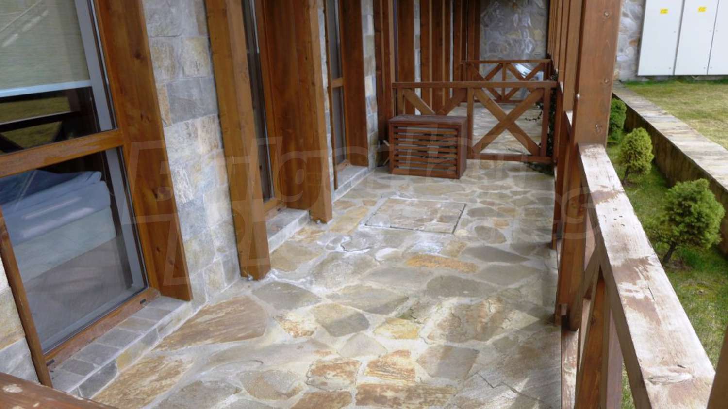 Gallery Picture 14
