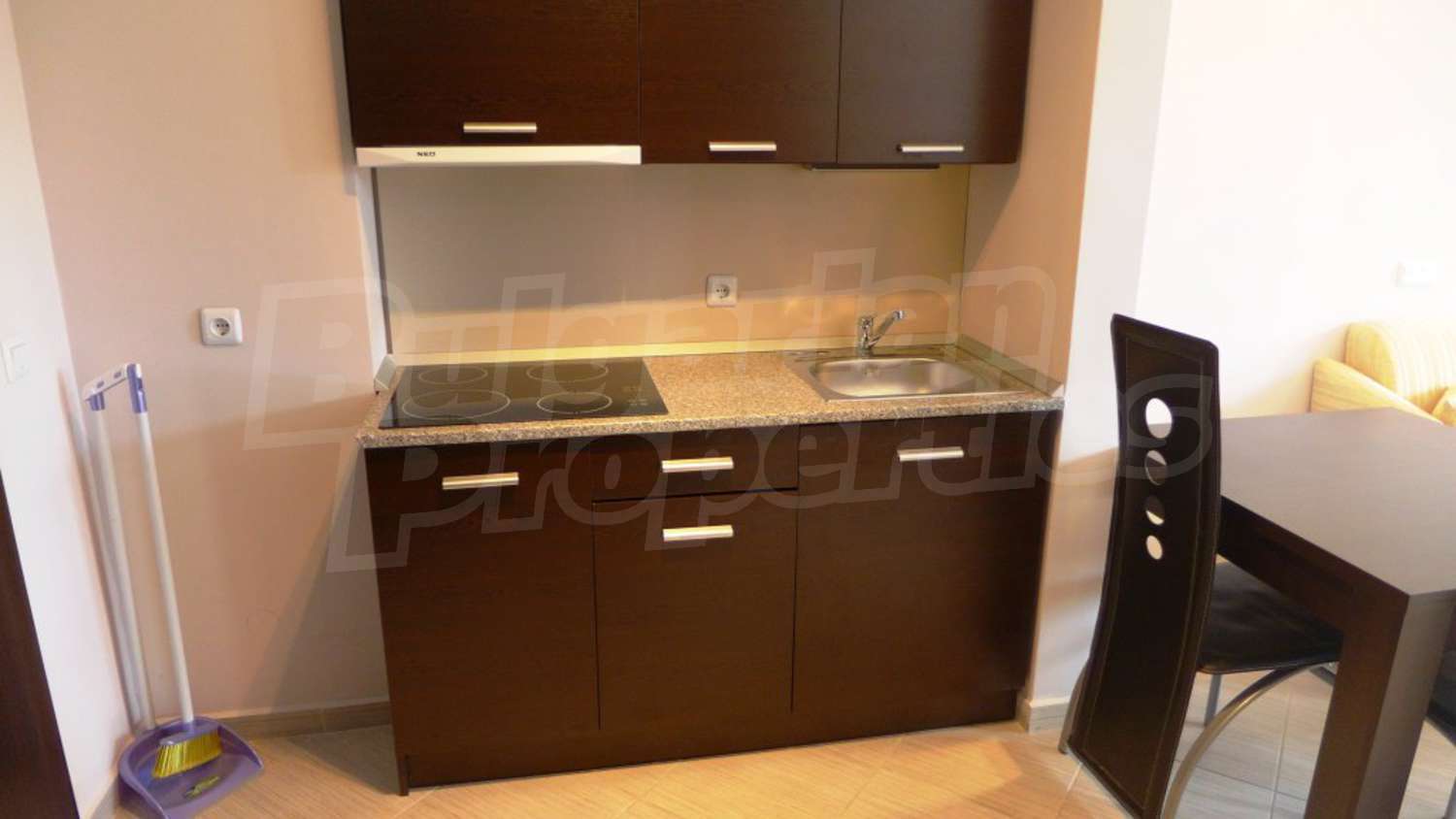 Gallery Picture 7