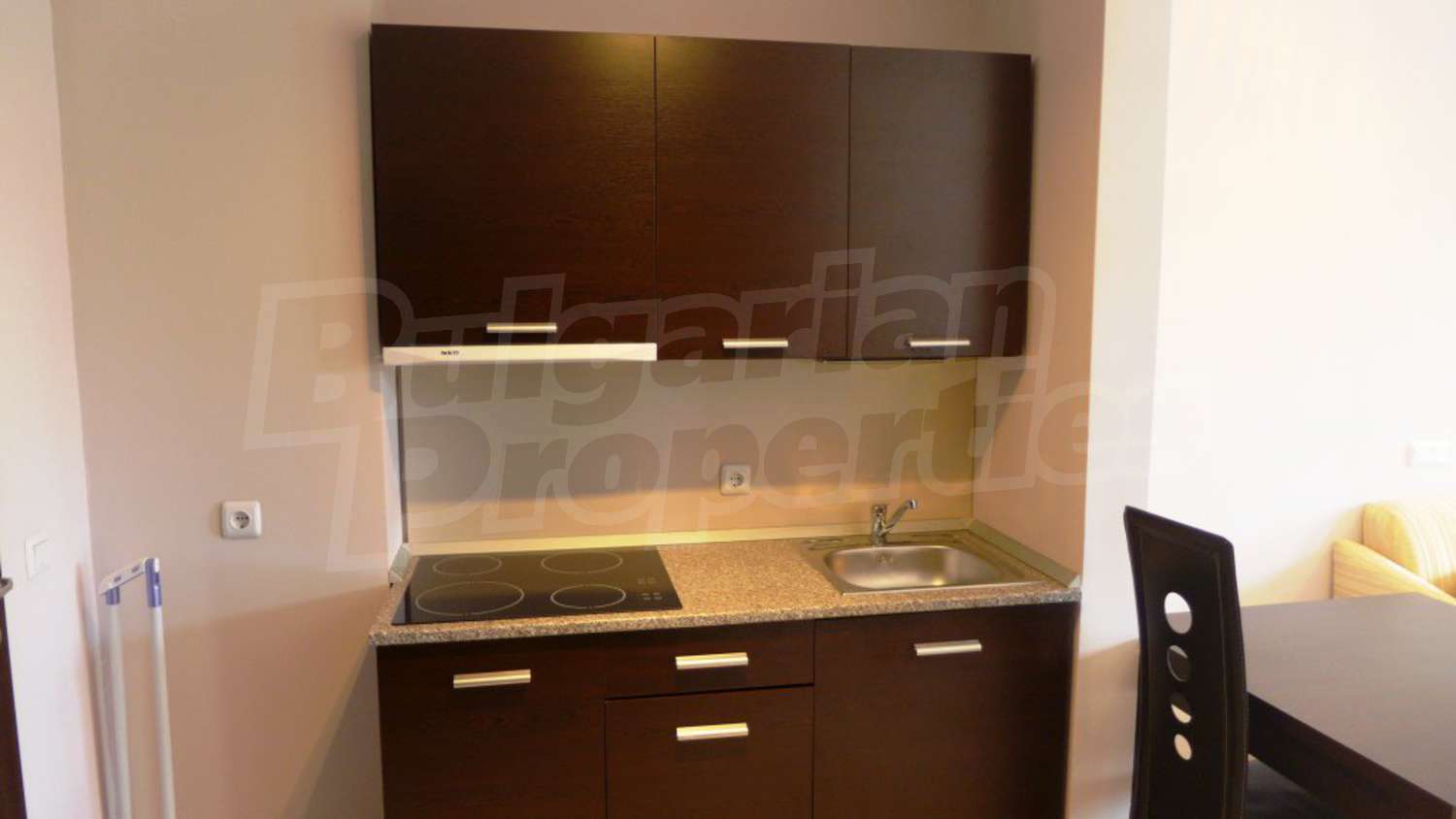 Gallery Picture 8