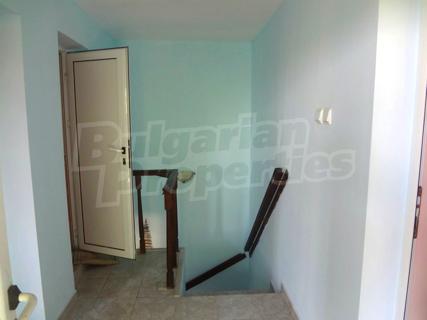 Gallery Picture 10