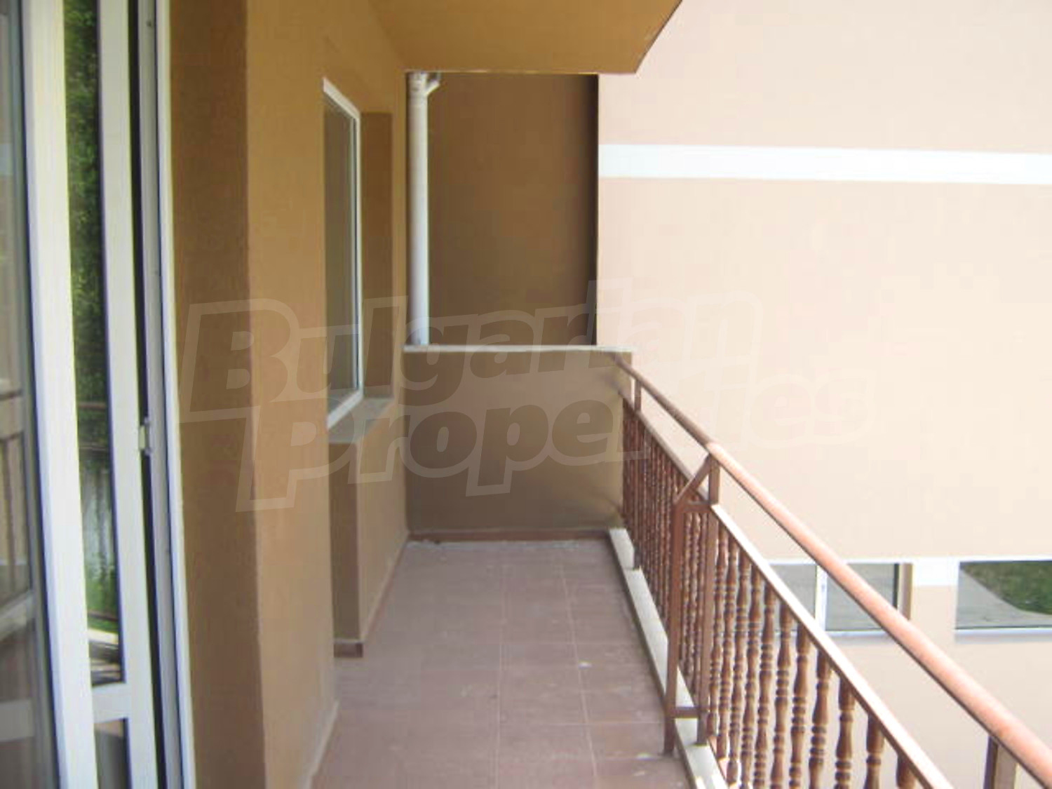 Gallery Picture 8