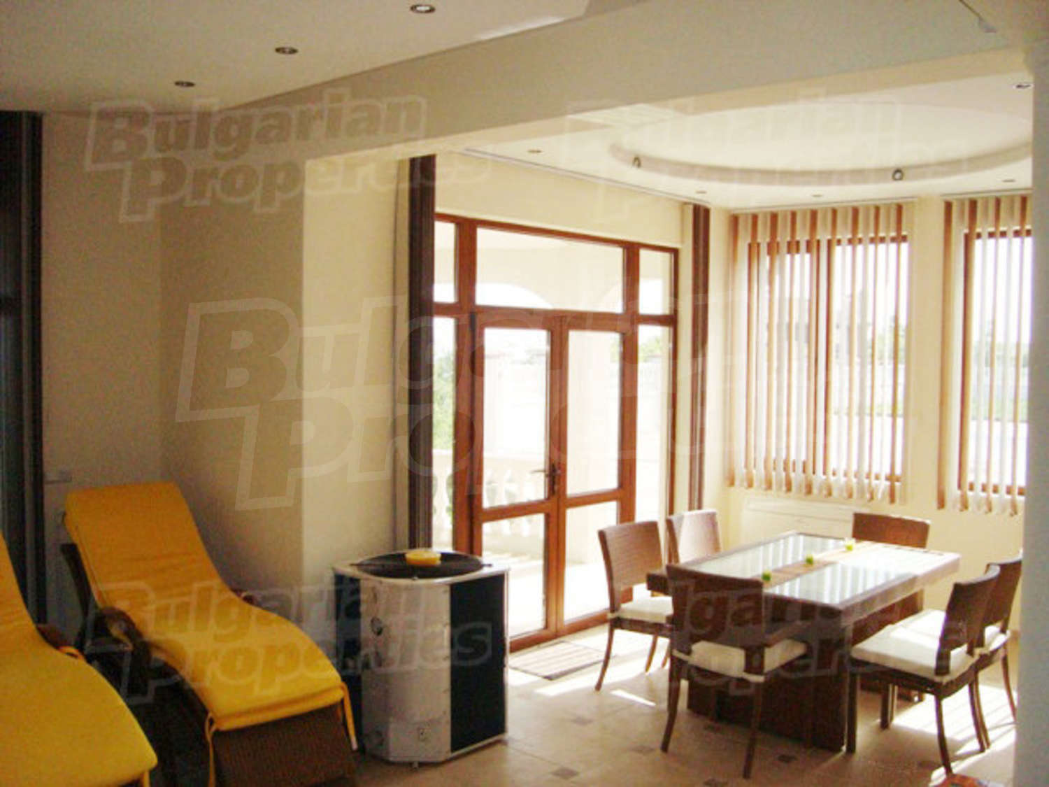 Gallery Picture 6