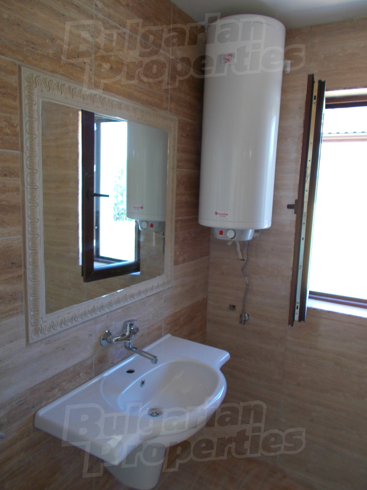 Gallery Picture 12