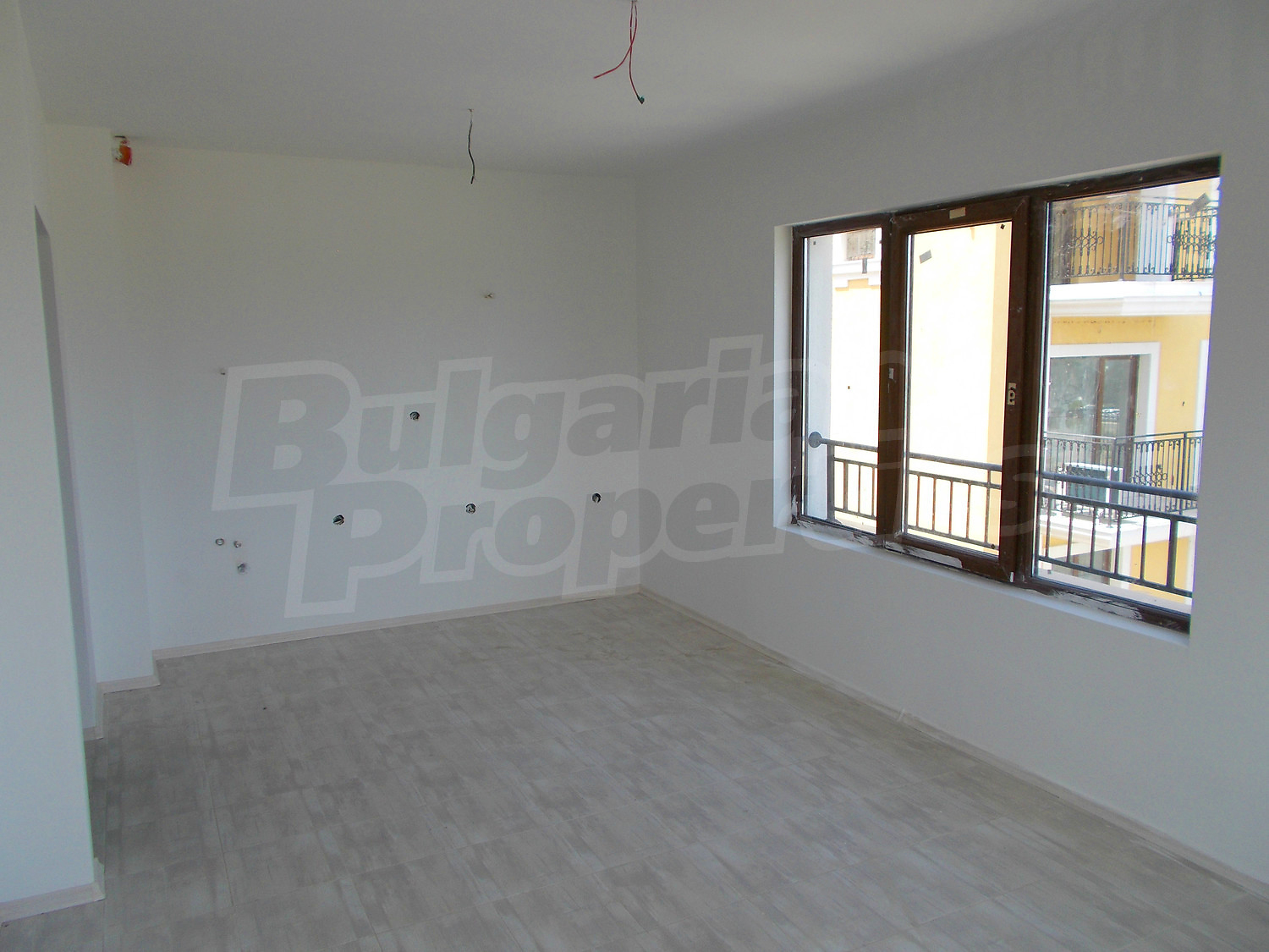 Gallery Picture 13