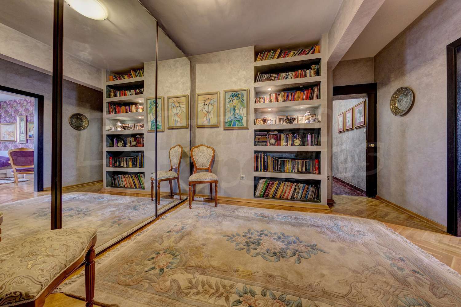 Gallery Picture 15
