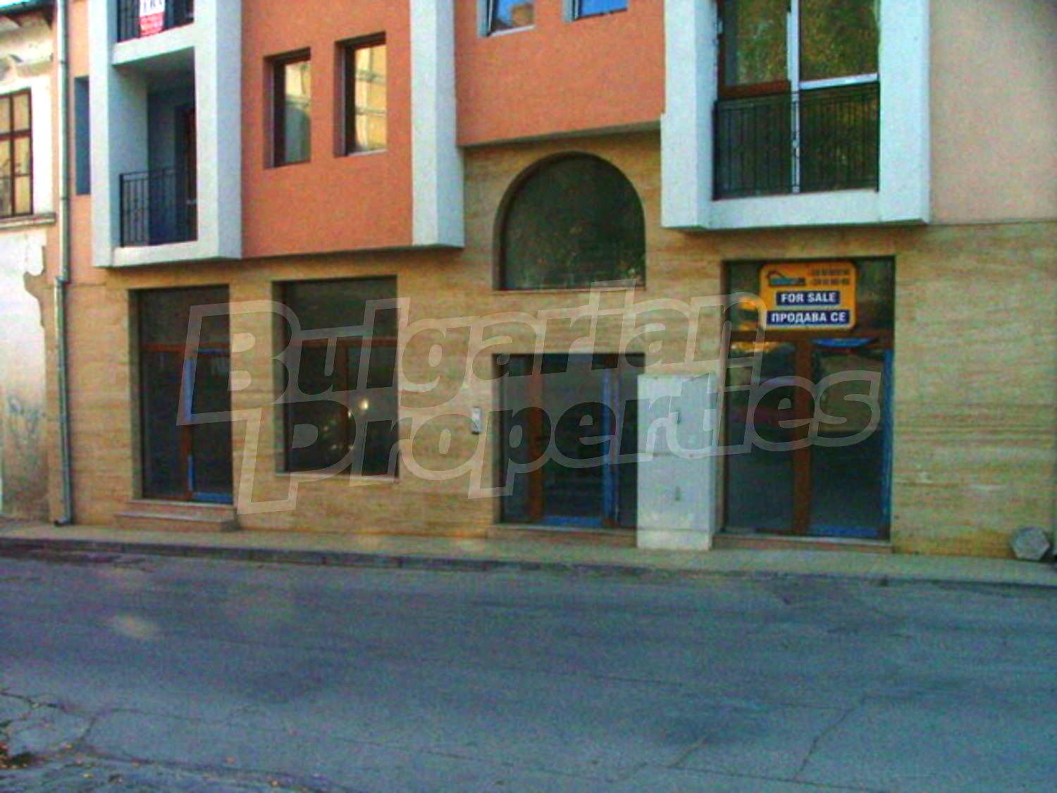 Gallery Picture 2