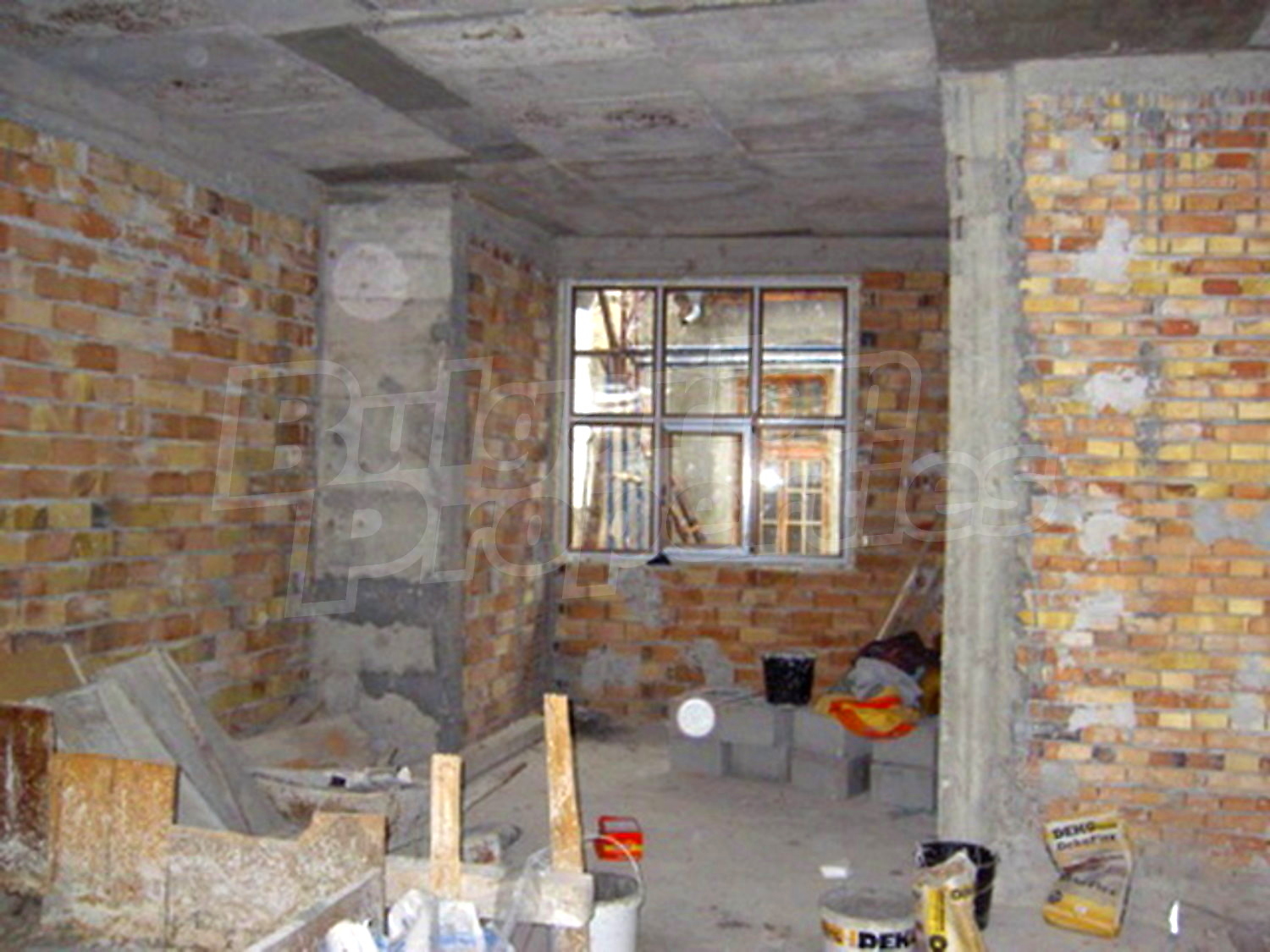Gallery Picture 5