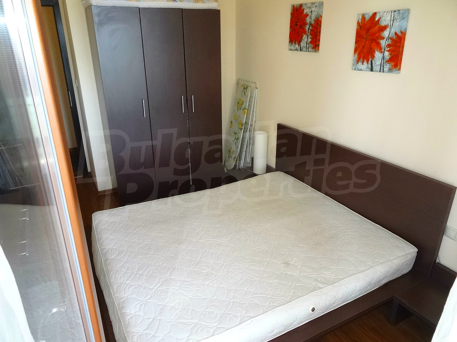 Gallery Picture 17
