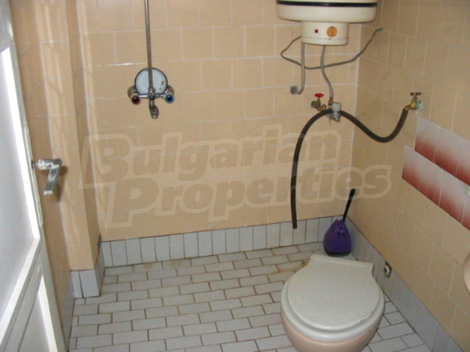 Gallery Picture 8