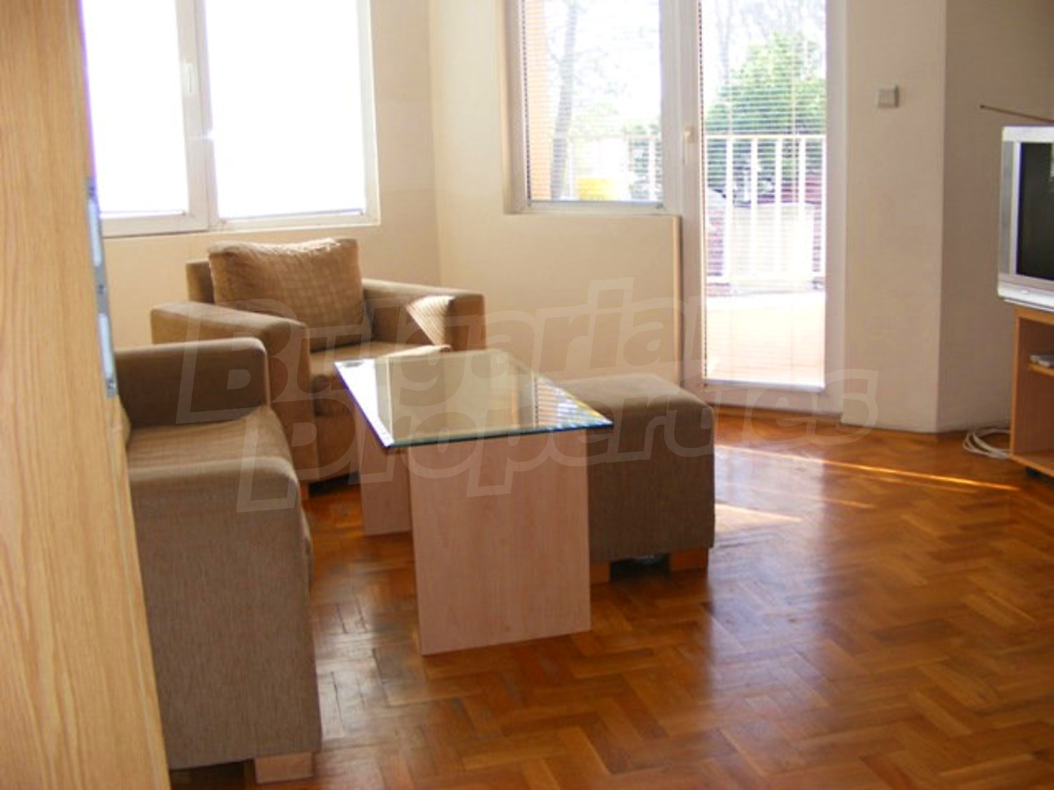Gallery Picture 4