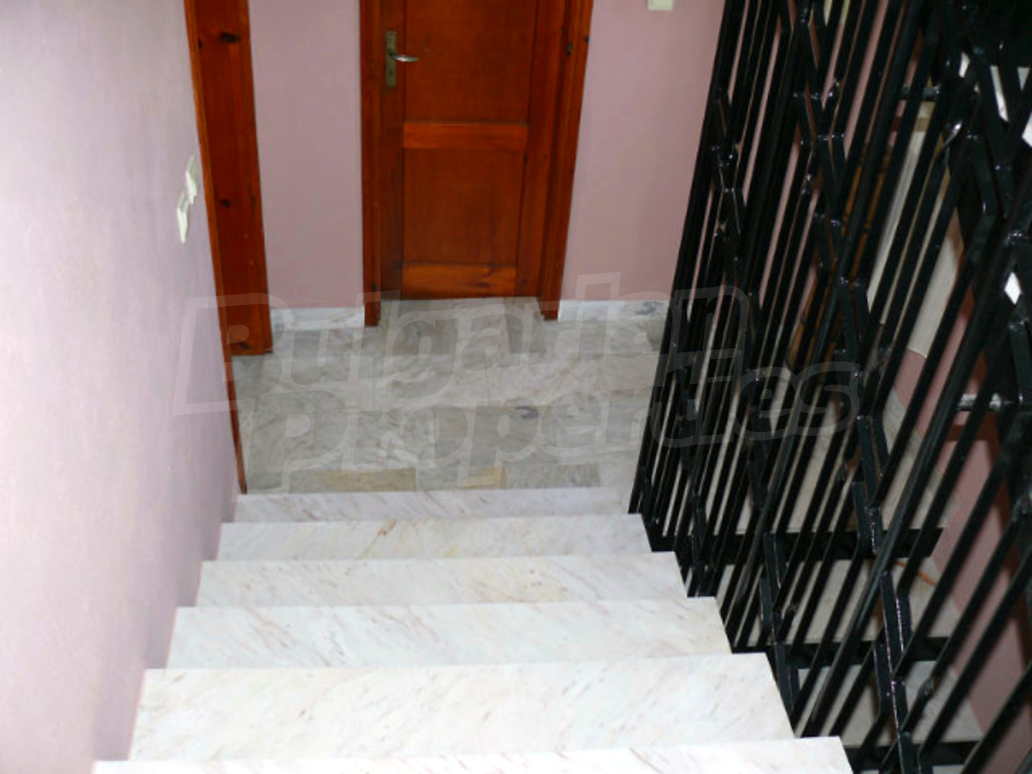 Gallery Picture 19