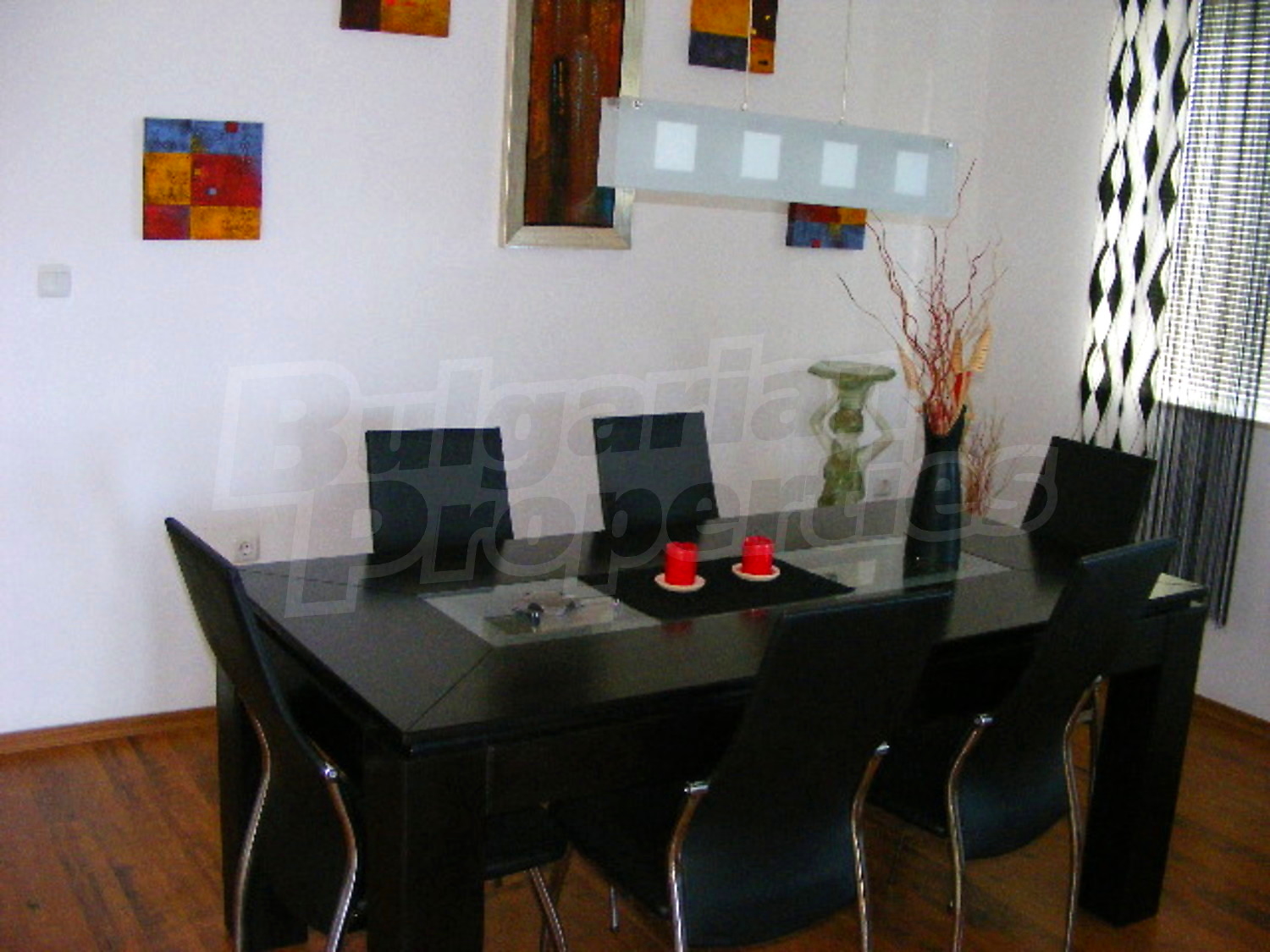 Gallery Picture 7