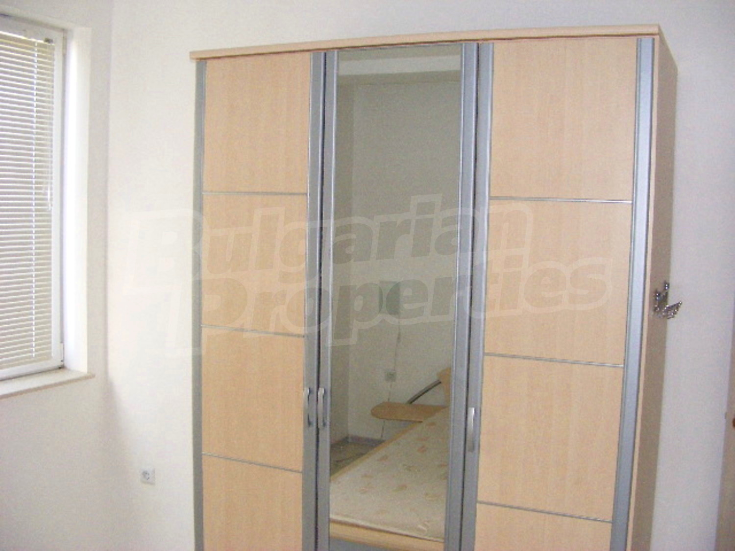 Gallery Picture 9