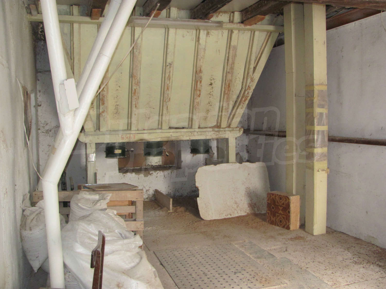 Gallery Picture 9