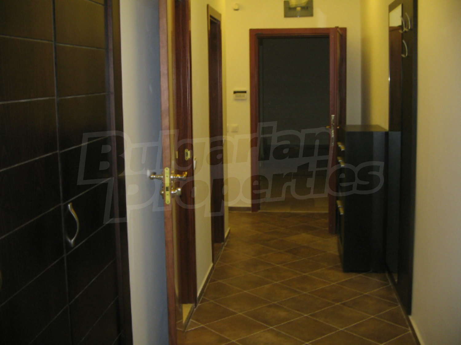 Gallery Picture 9