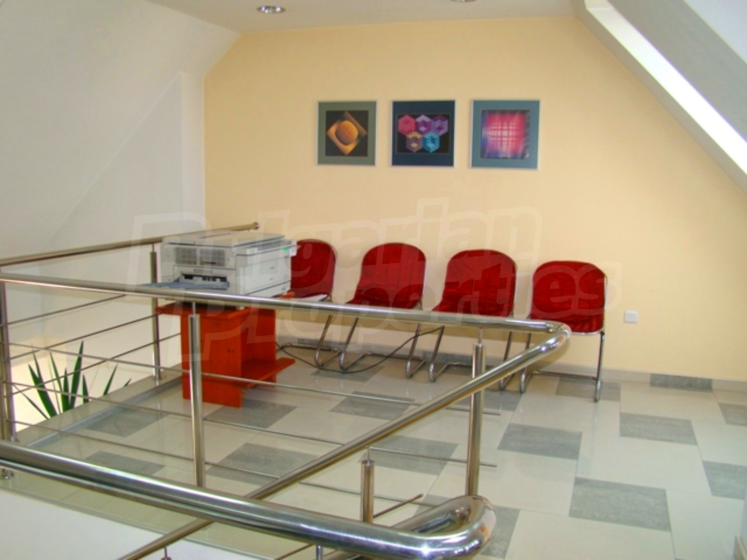 Gallery Picture 24
